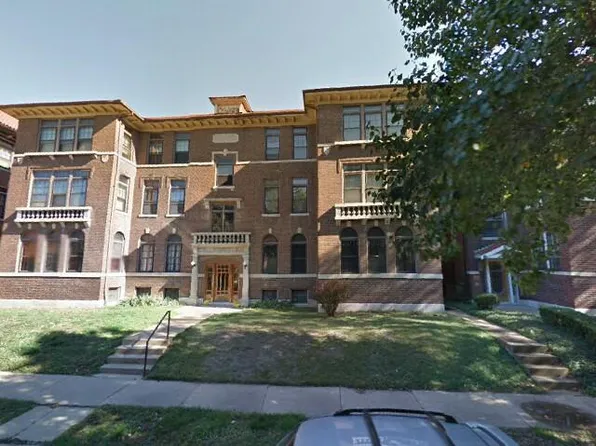 5861 Nina Pl APT 2W, Saint Louis, MO 63112