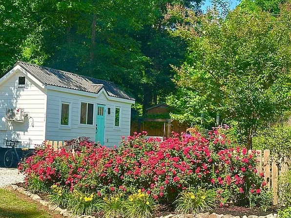 110 Creekwalk Dr, Travelers Rest, SC 29690
