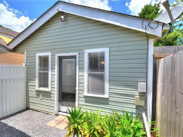 3409 W Metairie Ave S, Metairie, LA 70001