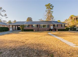 1621 Camellia Dr, Waycross, GA 31501
