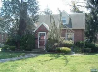 169 Magnolia Ave, Dumont, NJ 07628