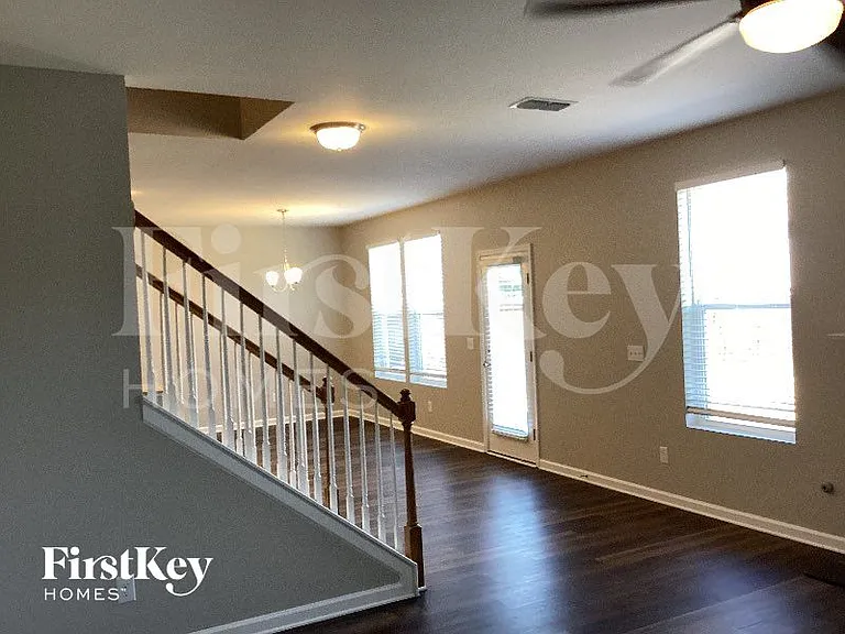 3332 Almar Knot Dr — Photo 3