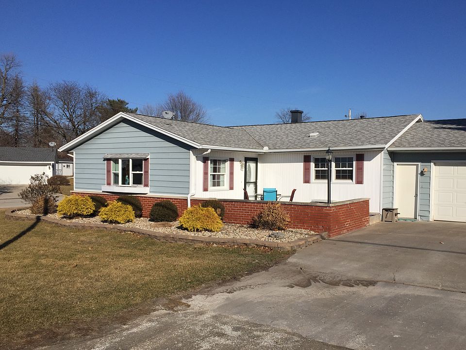 1st image of 521 N Sunny Ln