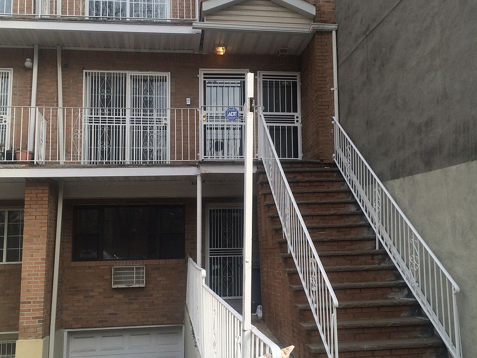 1st image of 261 Tompkins Ave #1