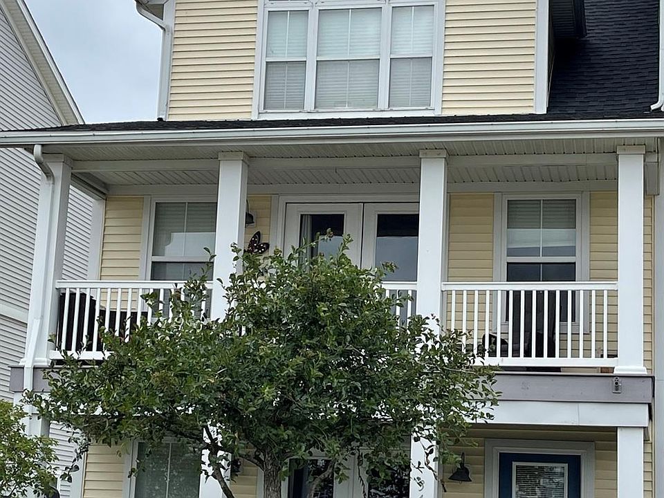 1st image of 343 California Ave