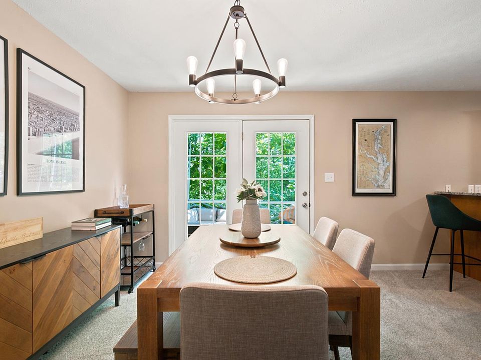 1st image of 125 Willard Way