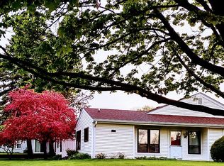 7101 Saint Tropez Ct, Fox Lake, IL 60020