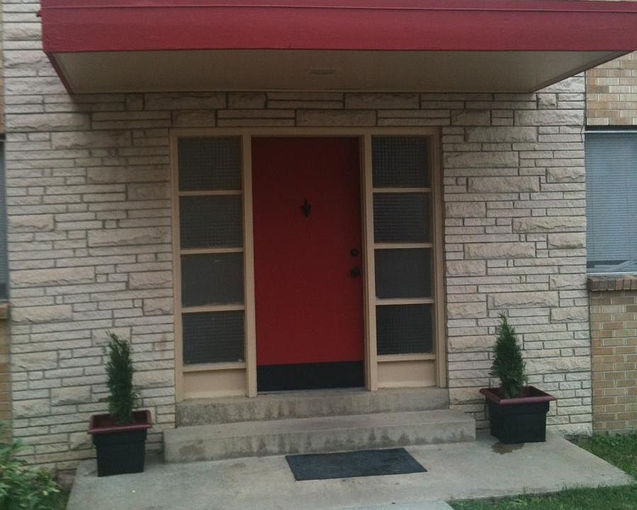 Front of 4-Plex