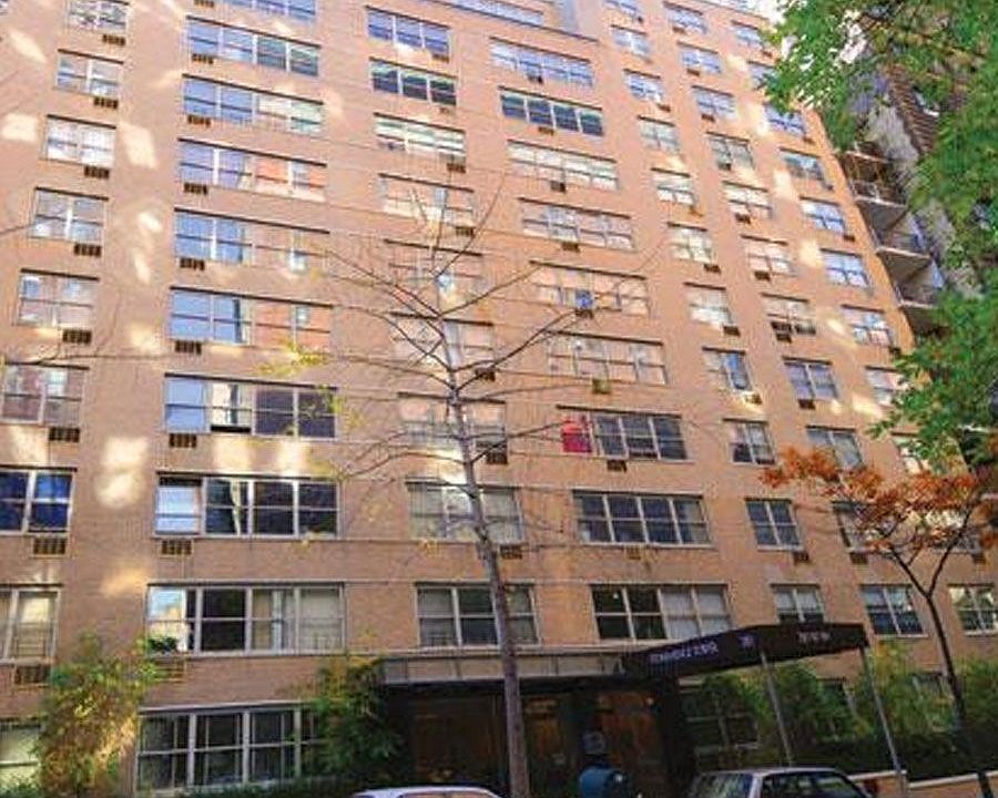 1st image of 210 W 89th St APT 2A