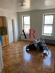 Rented by Lev Mavashev, LREB