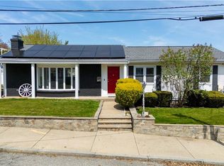 146 Smart St, Providence, RI 02904