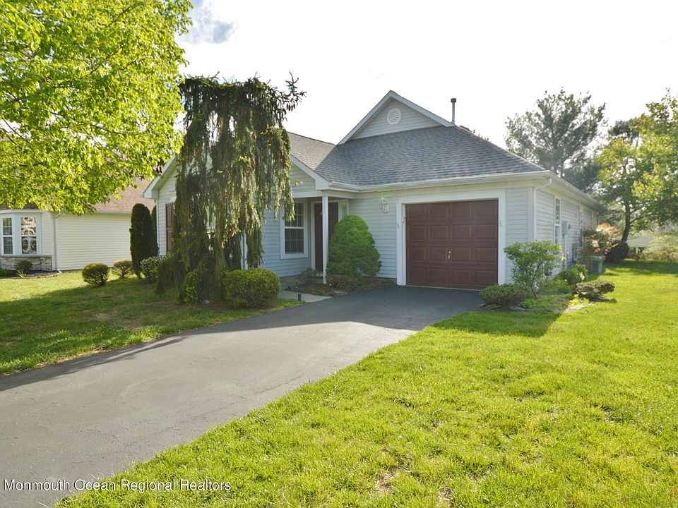 1st image of 2619 Falcon Ln