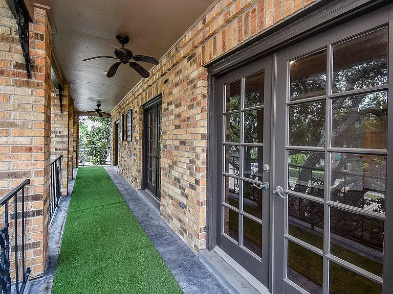 1601 Nantucket Dr #A — Photo 30