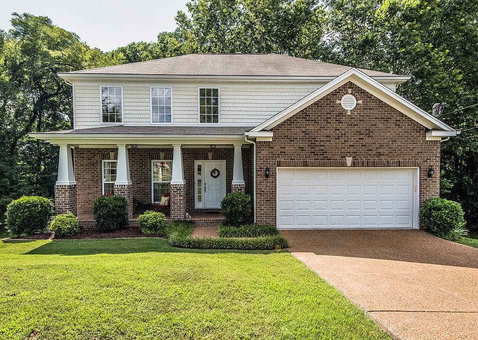 1st image of 107 Wiggins Ct