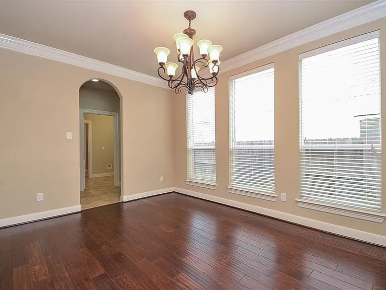 510 McAllister Ave — Photo 16
