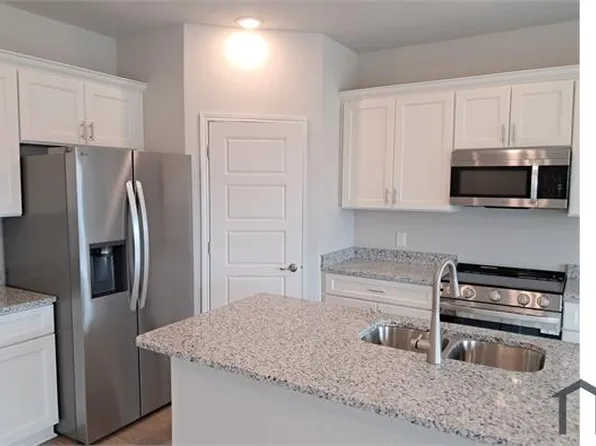 7134 Magnolia Crk #201, San Antonio, TX 78252