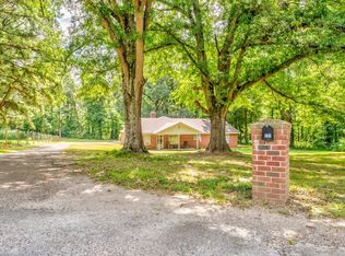 297 Hilldale Ln, Millington, TN 38053