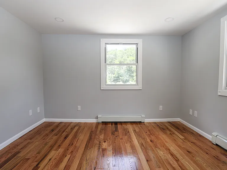 562 Peacock St #1 — Photo 19