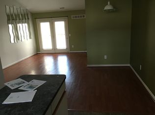 44506 Lakepointe Dr, Sterling Heights, MI 48313