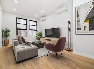 117 W 57th St #4R, New York, NY 10019