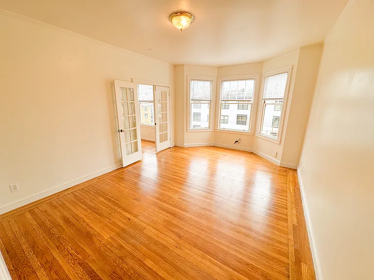 2495A Sutter St #2 — Photo 5