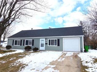 661 Willow Dr, Euclid, OH 44132
