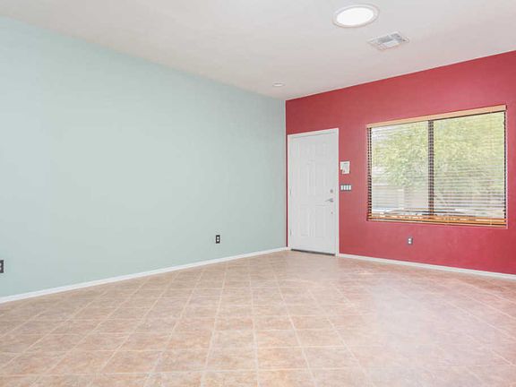 2nd image of 10566 E Avalon Park St