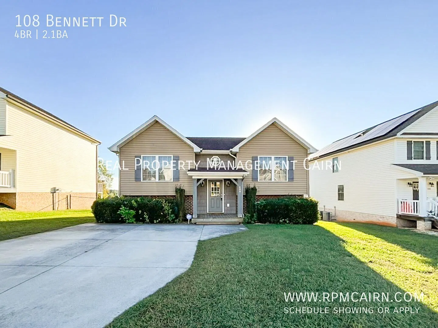 4 Bedroom In the Heart of New Town Community — Photo 2