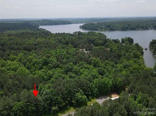 139 Oak Point Ln #32, Stony Pt, NC 28678