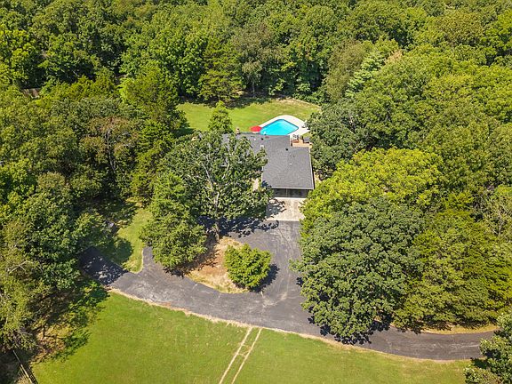 2nd image of 5076 E Farm Road 174