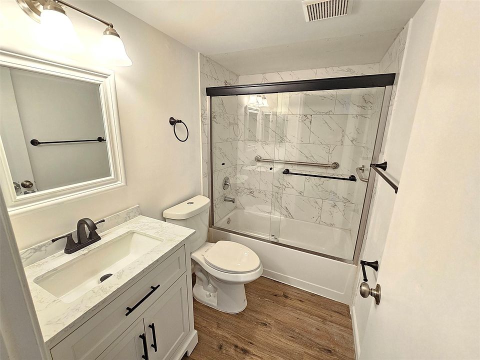 1st image of 551 SW 135th Avenue #414B