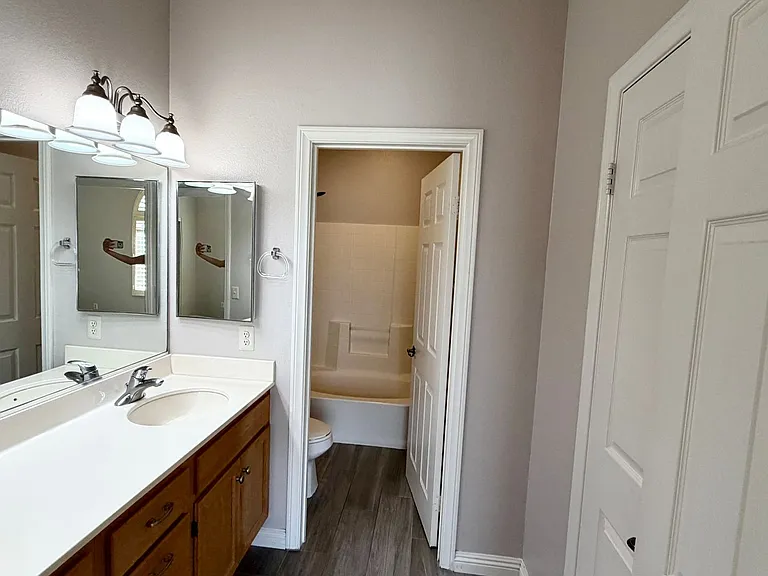 4006 Craven Rd #7 — Photo 16