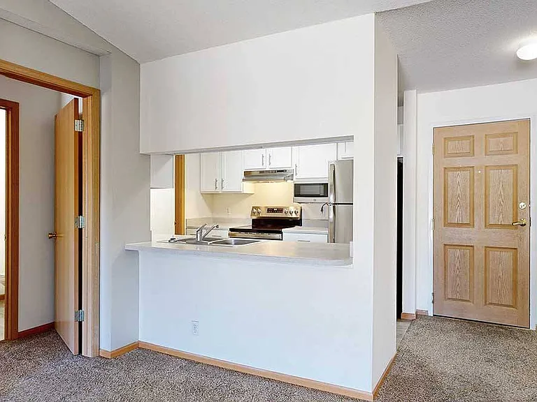 Northbrook Apartments — Photo 190