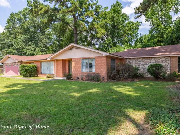 140 E Gibson St, Jasper, TX 75951