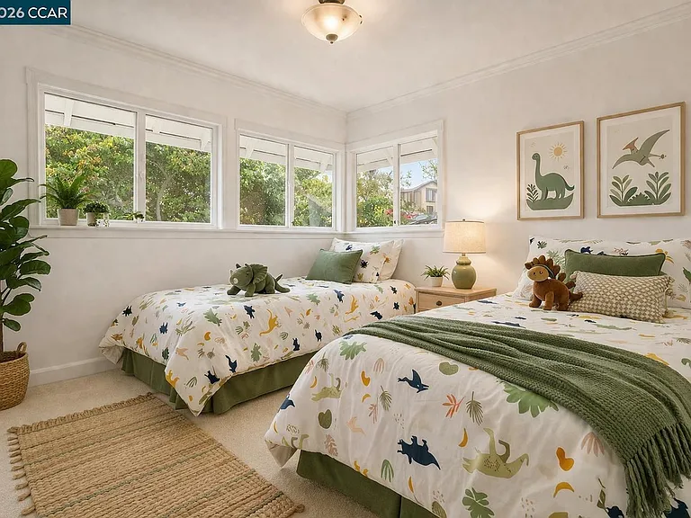 225 Merced Dr — Photo 4