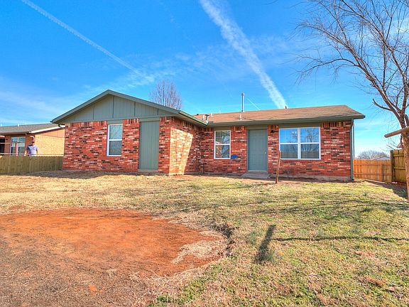 4th image of 1516 Pecan Grove St