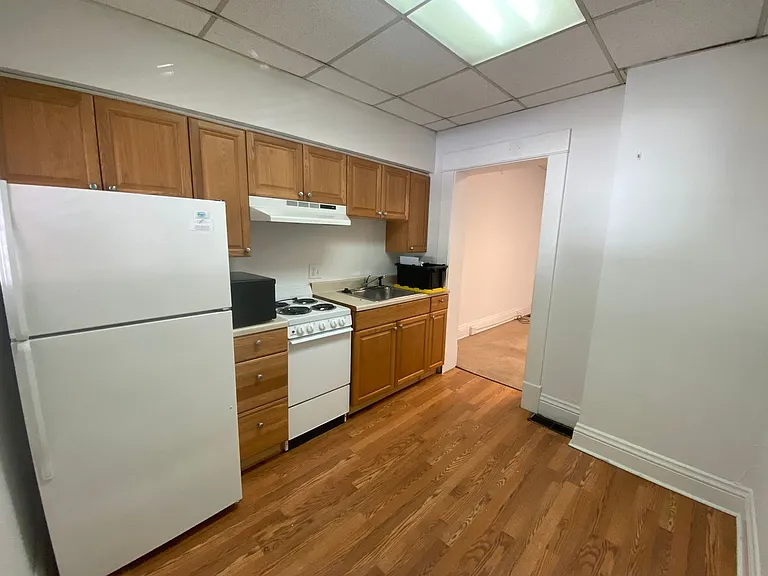 Chittenden Ave 40-42 GW2 — Photo 5