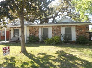 3663 Meadowdale Dr, Slidell, LA 70458