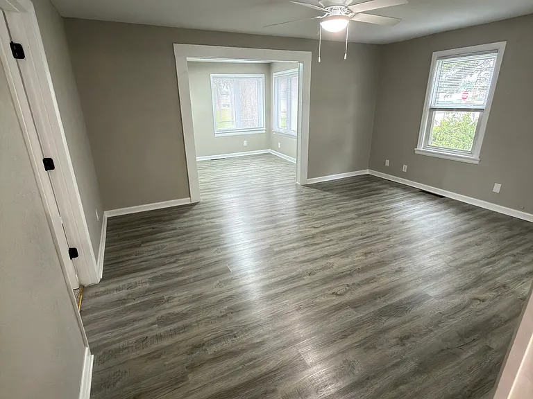 1412 N Harris Ave — Photo 21