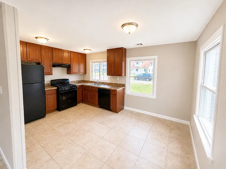 5 Shelbourne Ln — Photo 4