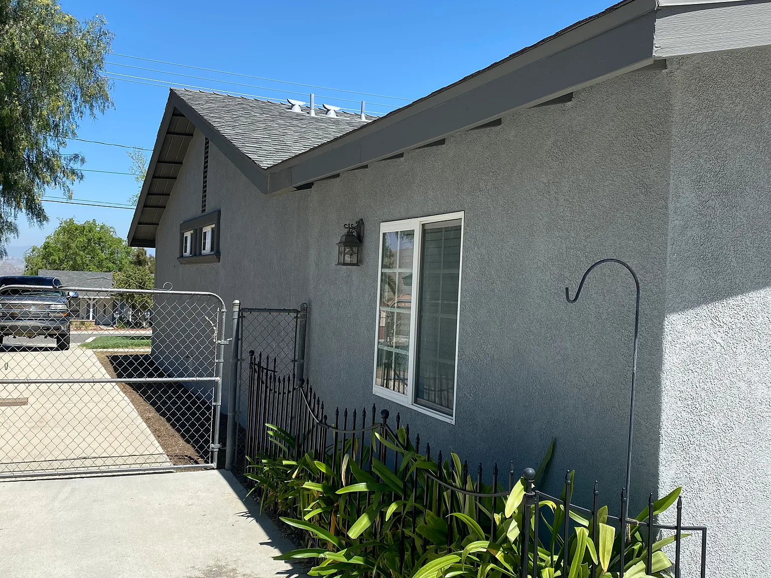 4 bed, 2713 sqft, $3,550 — Photo 3