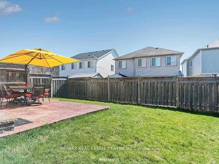 904 Zelinsky Cres — Photo 24