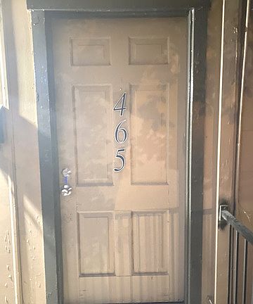2nd image of 465 Bryn Mawr Dr