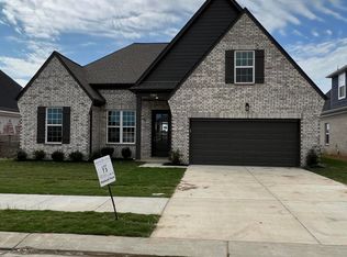 9185 Lakeside Cir S, Walls, MS 38680