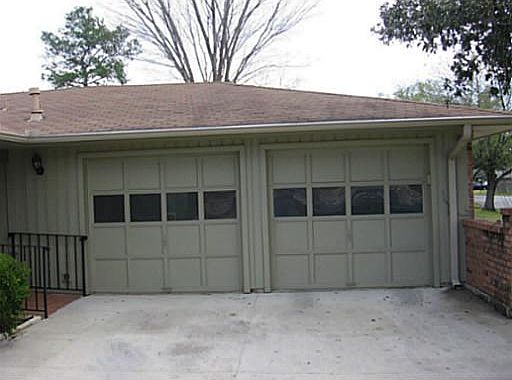 4th image of 3809 Tanglewood Dr