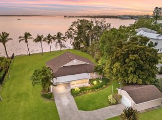 811 35th Avenue Dr W, Palmetto, FL 34221