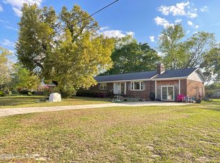 304 Mary Ave, Castle Hayne, NC 28429
