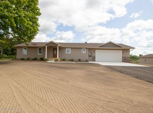 15701 Upton Rd, East Lansing, MI 48823