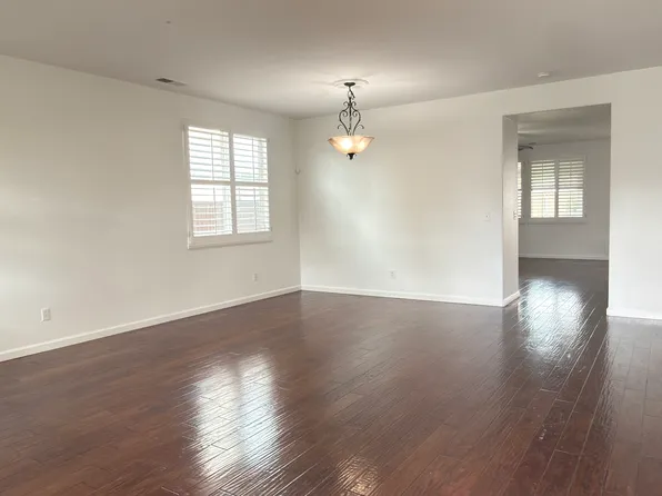 6619 Ponta Do Sol Way, Elk Grove, CA 95757