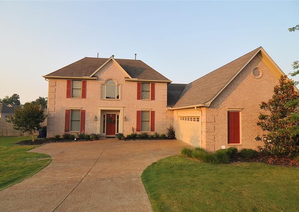 1st image of 9363 Laurel Hill Dr